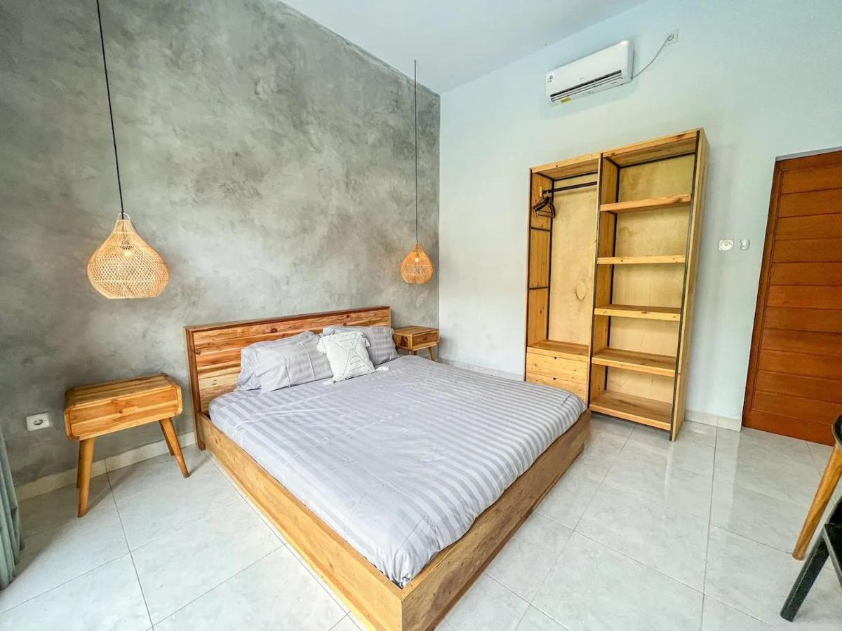 Island Boy Guest House Canggu Extérieur photo